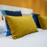 Isola Design - 15min To Duomo, Station * מילאנו