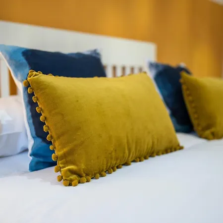 Isola Design - 15min To Duomo, Station * Milan