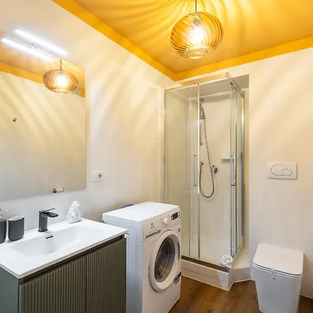 Apartment Isola Design - 15min To Duomo, Station Milan